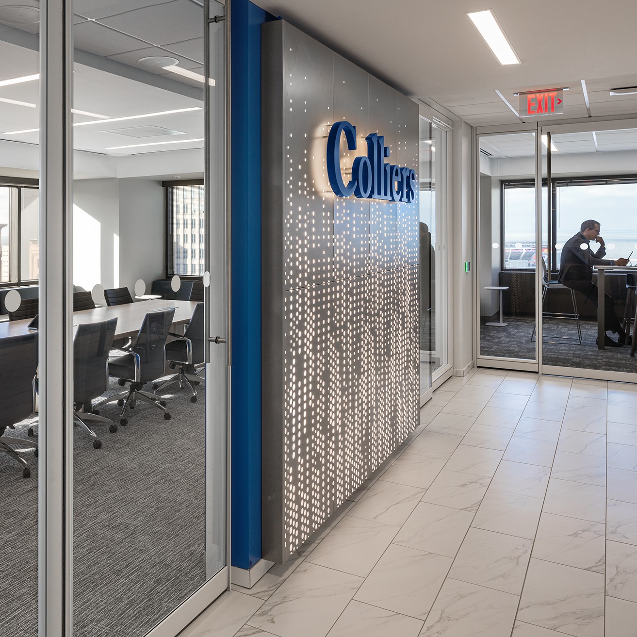 Colliers Lobby 2
